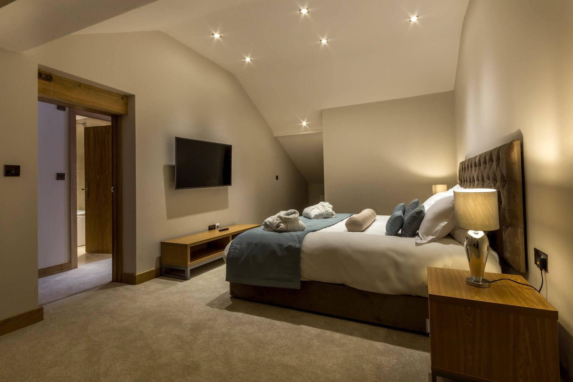 Mansio Suites Basinghall Leeds  Exterior photo